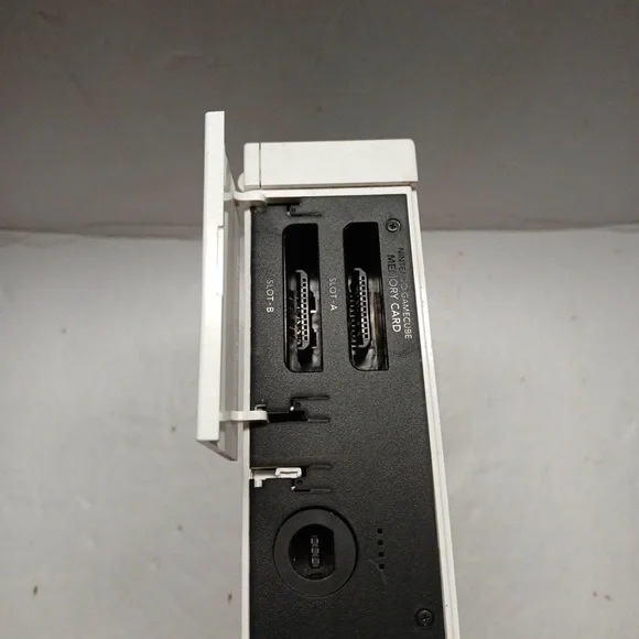 Nintendo Wii Console Bundle w/ 2 Remotes and TONS of extras/8 games WORKS GREAT - Picture 12 of 13